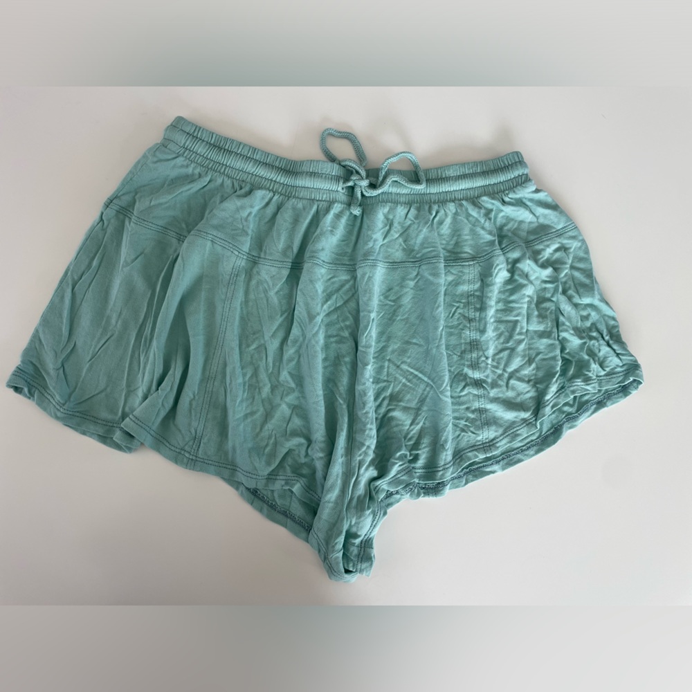 L*Space Linen Blend Day Tripper Shorts in Green Sz L